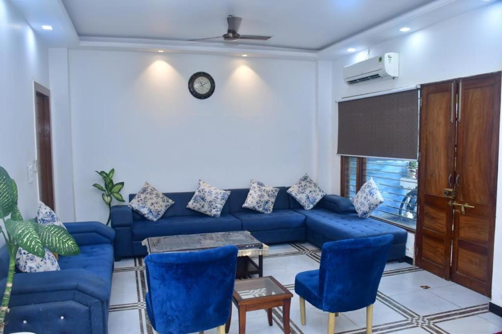 Shreshth Home Stay - Best Family Accommodation - 3Km From Har Ki Pauri, Haridwar, Uttarakhand Exteriér fotografie