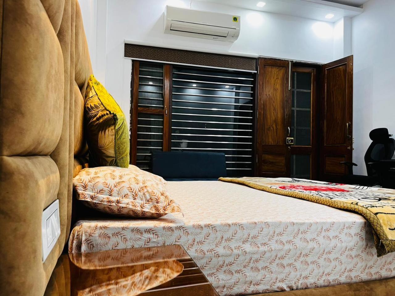 Shreshth Home Stay - Best Family Accommodation - 3Km From Har Ki Pauri, Haridwar, Uttarakhand Exteriér fotografie