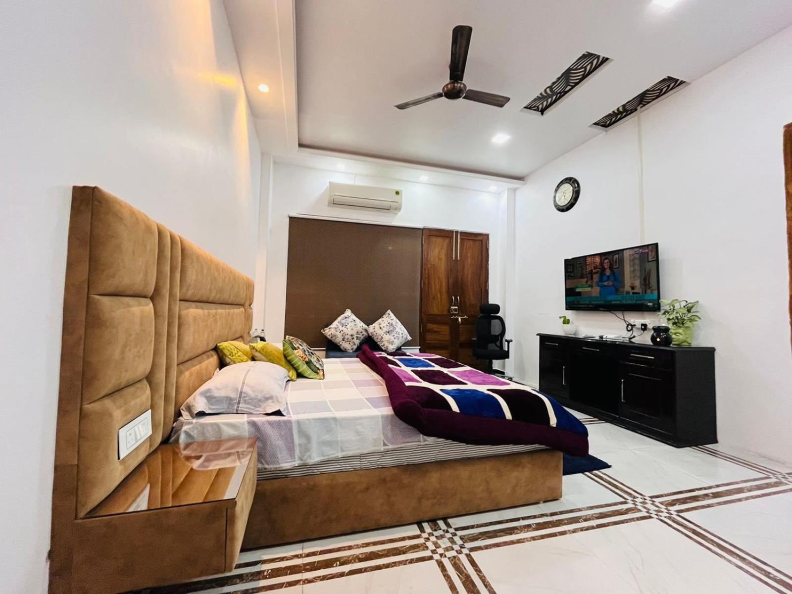 Shreshth Home Stay - Best Family Accommodation - 3Km From Har Ki Pauri, Haridwar, Uttarakhand Exteriér fotografie