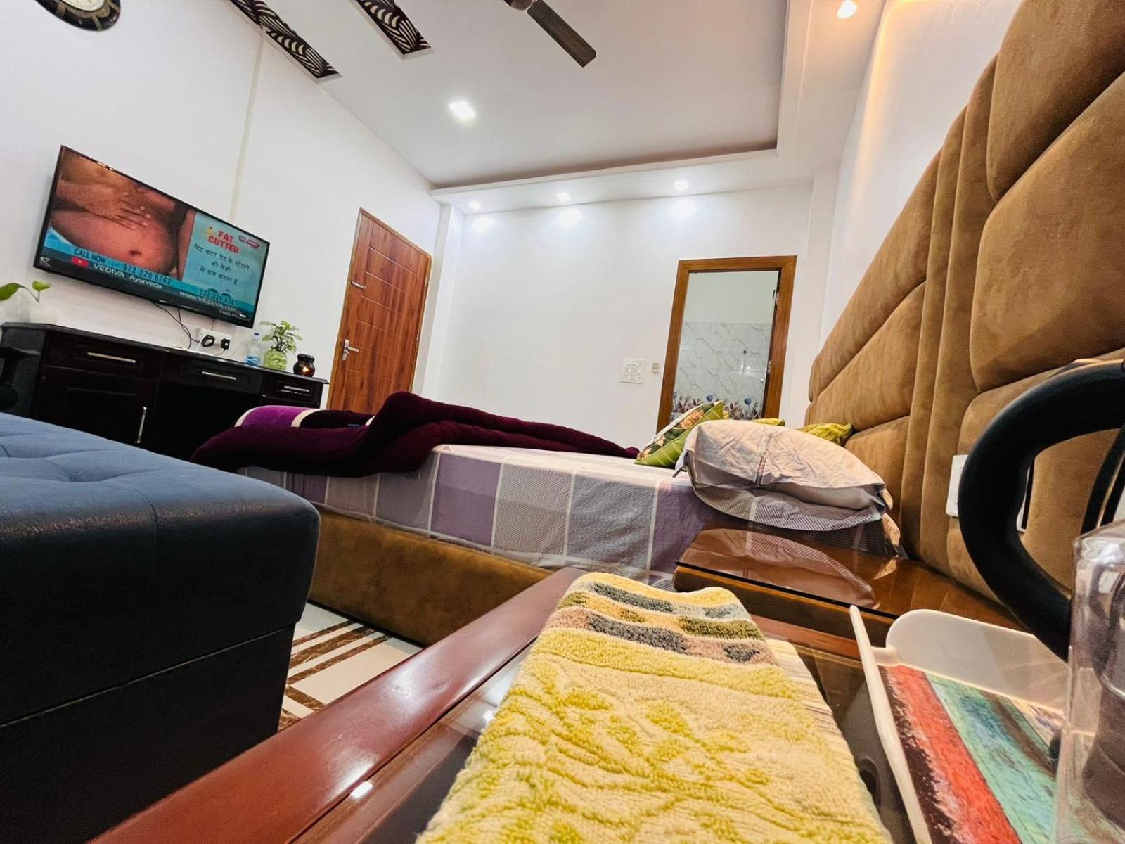 Shreshth Home Stay - Best Family Accommodation - 3Km From Har Ki Pauri, Haridwar, Uttarakhand Exteriér fotografie