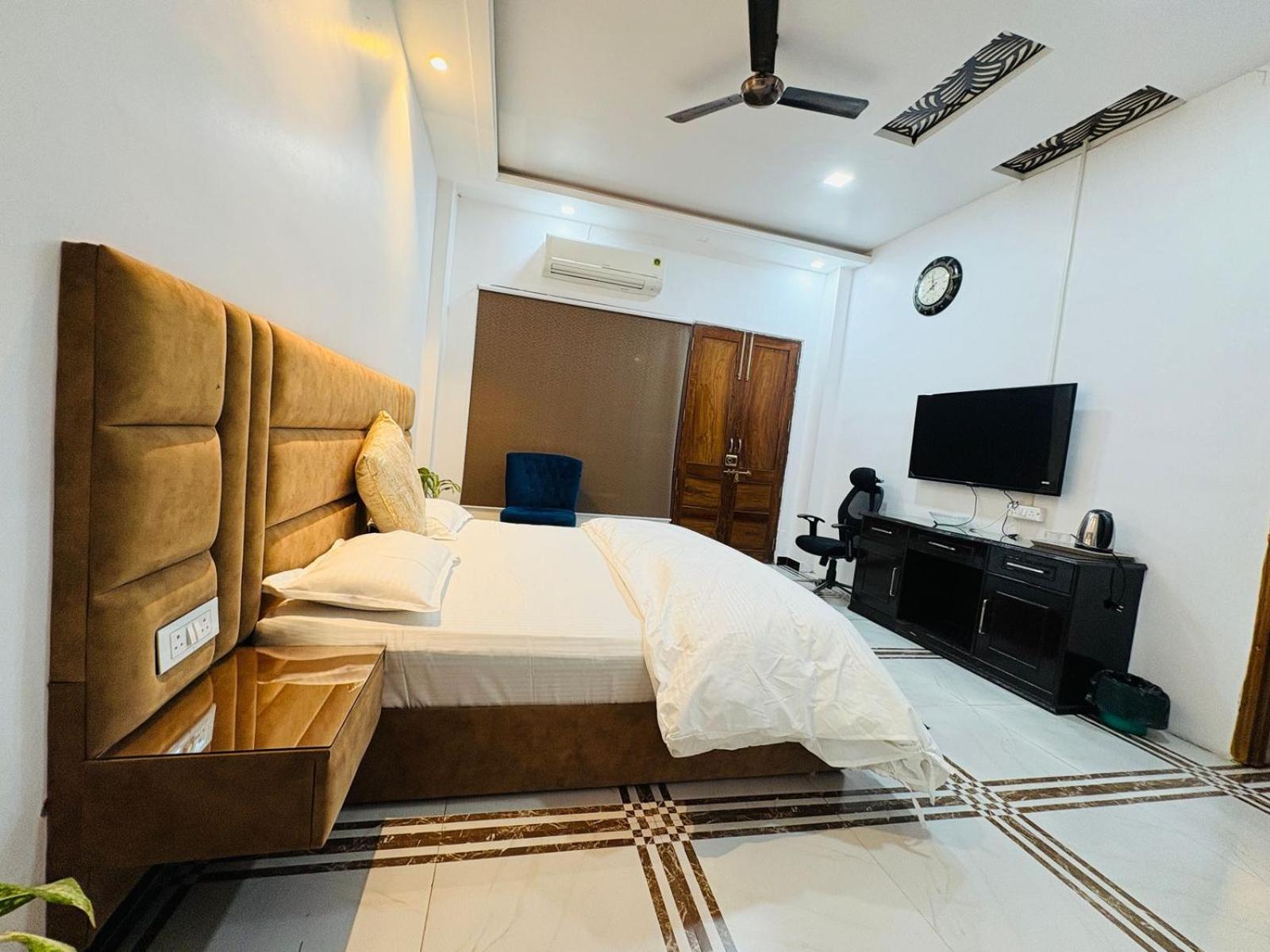 Shreshth Home Stay - Best Family Accommodation - 3Km From Har Ki Pauri, Haridwar, Uttarakhand Exteriér fotografie