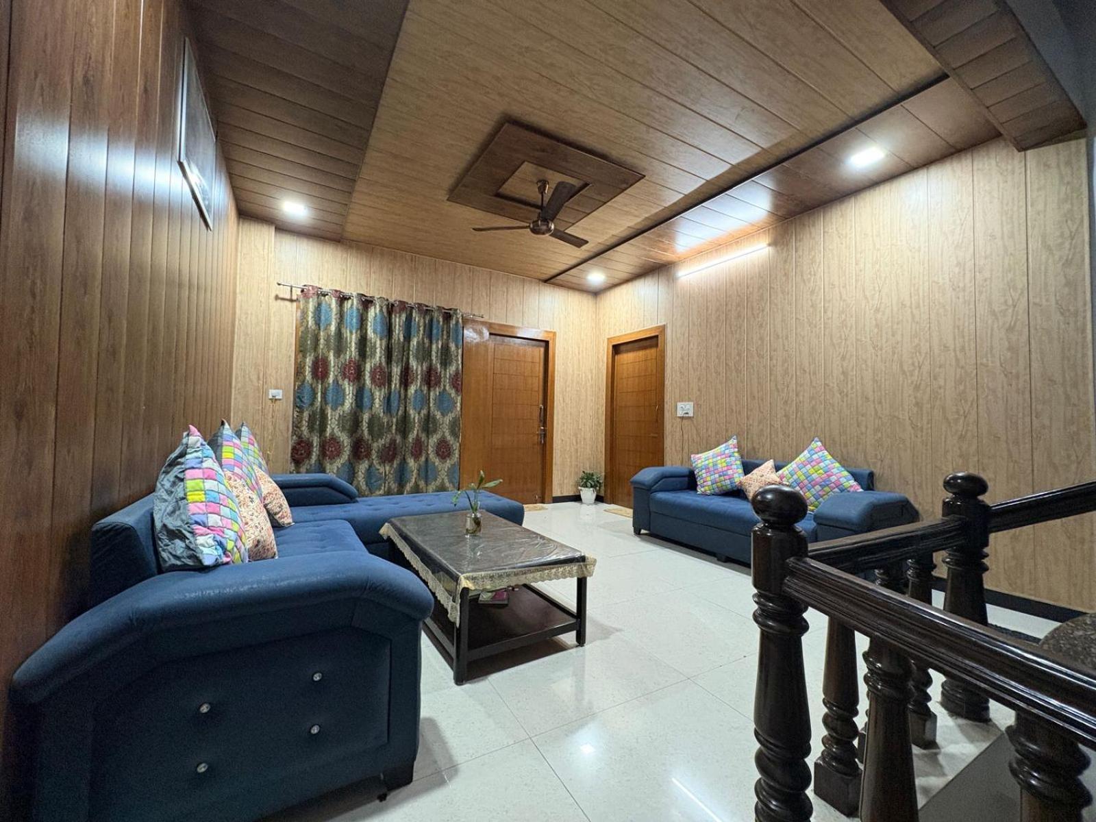 Shreshth Home Stay - Best Family Accommodation - 3Km From Har Ki Pauri, Haridwar, Uttarakhand Exteriér fotografie