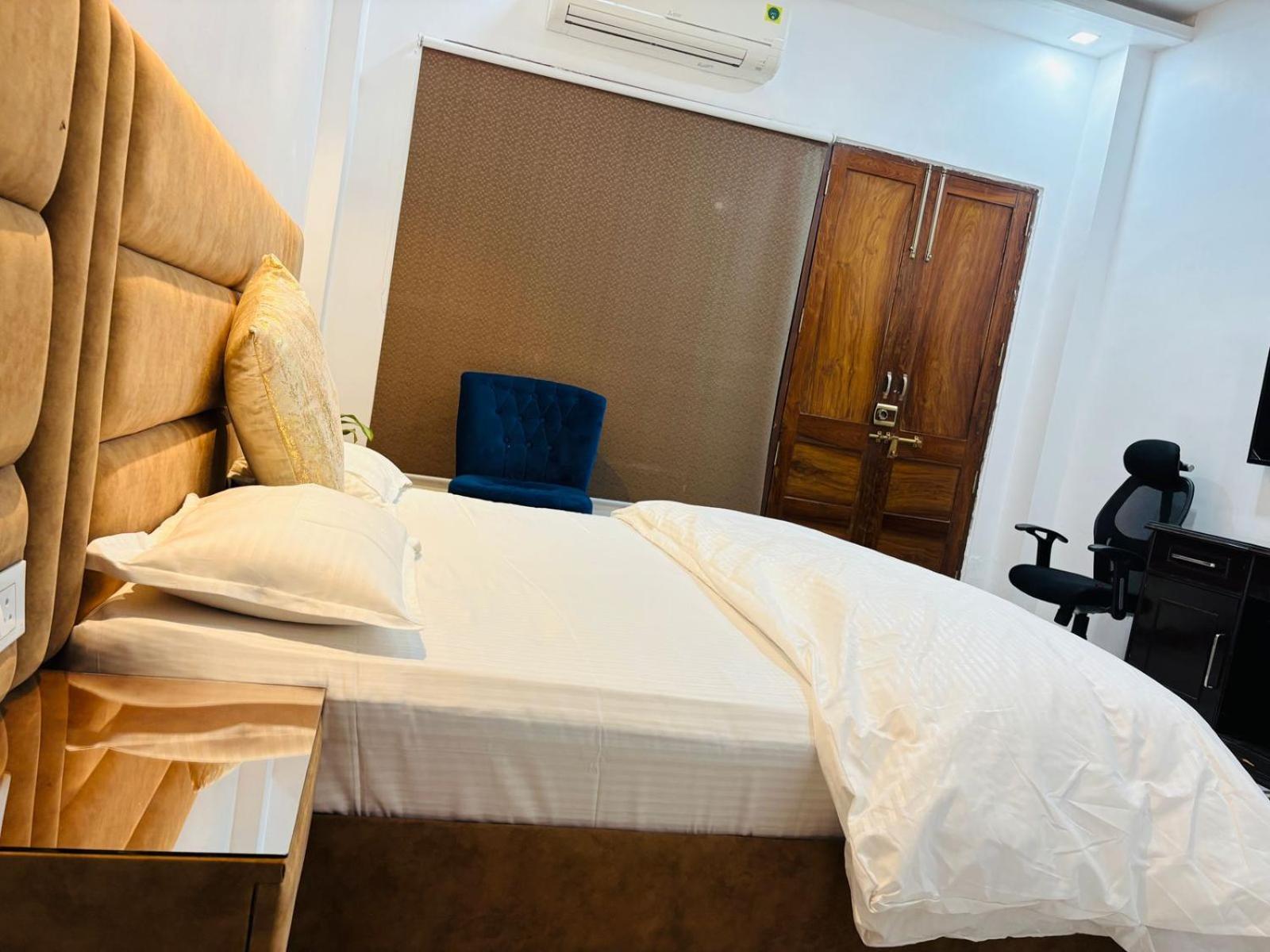Shreshth Home Stay - Best Family Accommodation - 3Km From Har Ki Pauri, Haridwar, Uttarakhand Exteriér fotografie